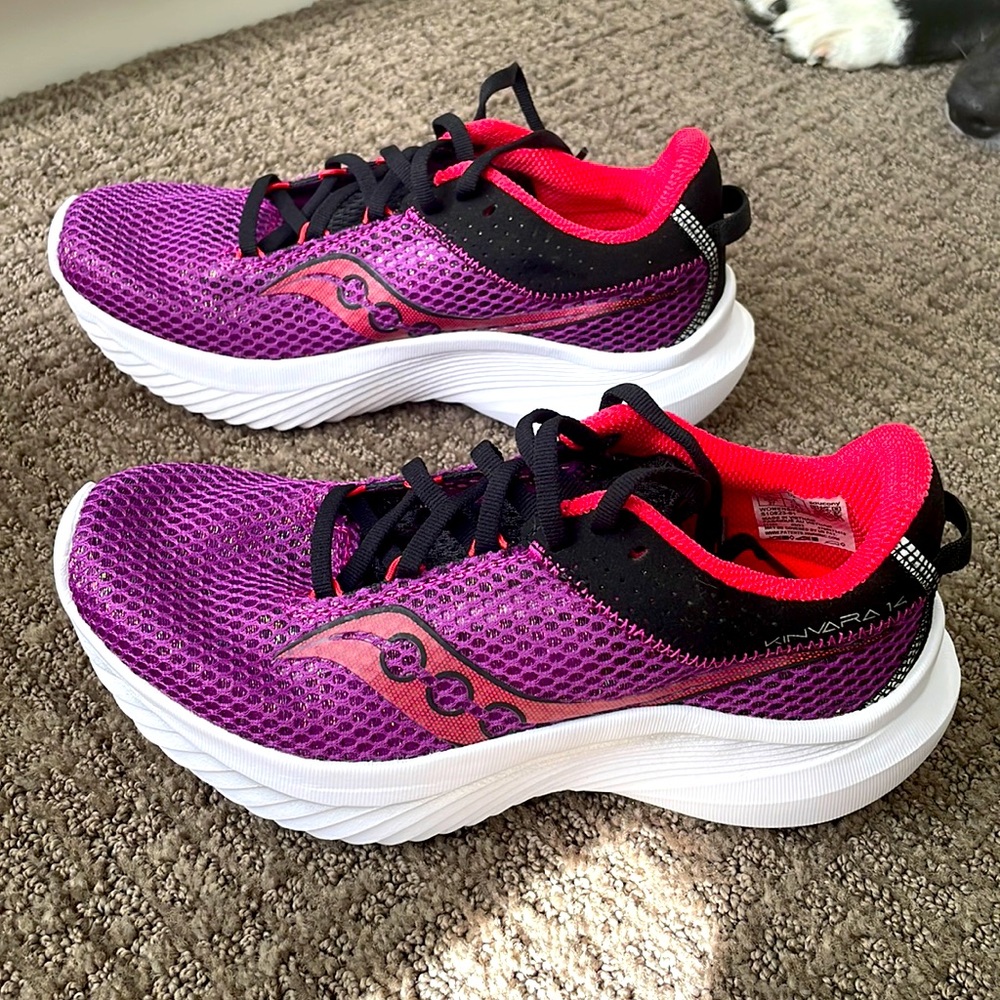 COPY - New *** Saucony Kinvara 14 women’s size 6